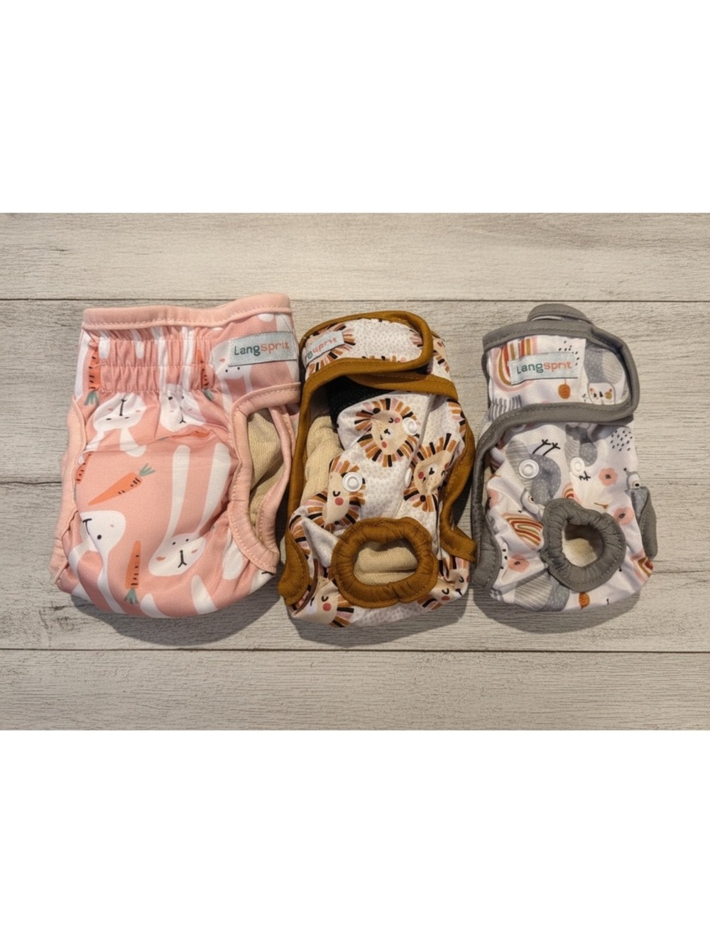 Langsprit Washable Female Dog Diapers 3 Pack Size Small
